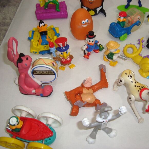 Large Lot 70+ Pieces Vintage McDonald's Disney Burger King Etc Happy Meal Toys - Picture 2 of 16